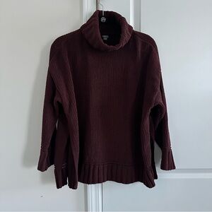 Aerie Oversized Brown Turtleneck